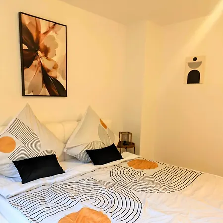 Apartman Stilvolle Design- Im Herzen Von Frauenstein - Ruhe, & Wein