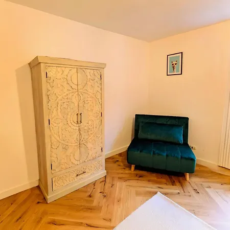 Stilvolle Design- Im Herzen Von Frauenstein - Ruhe, & Wein Wiesbaden