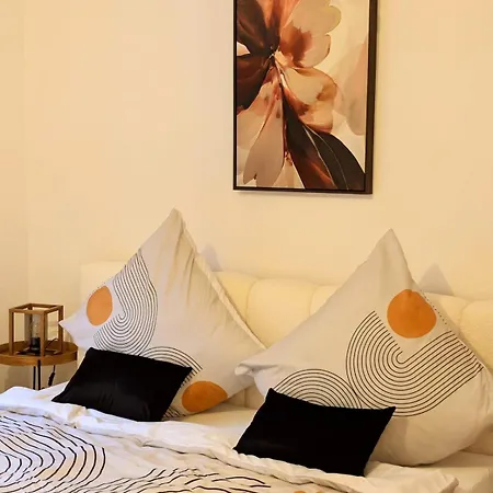 Stilvolle Design- Im Herzen Von Frauenstein - Ruhe, & Wein *
