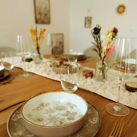 Apartman Stilvolle Design- Im Herzen Von Frauenstein - Ruhe, & Wein Wiesbaden